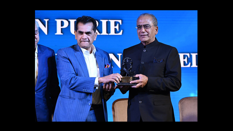 Aroon Purie, RC Bhargava, Rohini Nilekani, given Managing India Award