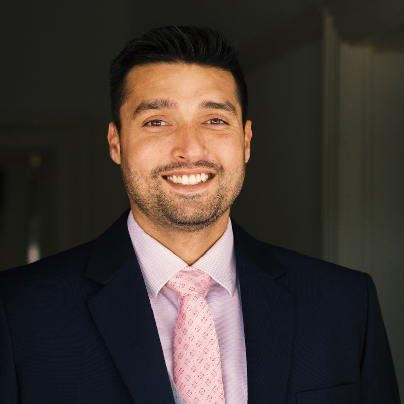 Weekend Unwind with: FoxyMoron, Zoo Media NCD Dhruv Warrior