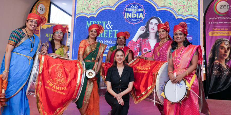 ZEE5 celebrates five years with LuLu Group in the Middle East with exciting offers and Fan Meet