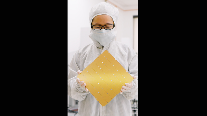 Cerebras Systems unveils world’s fastest AI chip with four trillion transistors