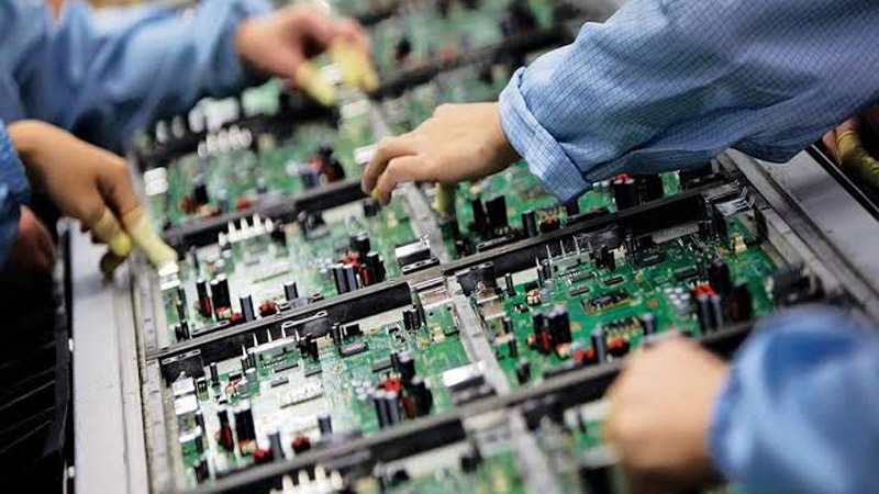 Apple’s success in India shows manufacturing as key to employment: Ashish Dhawan