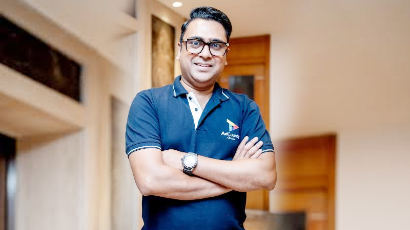 Leveraging AI in digital advertising: Targeting consumers through sentiment analysis