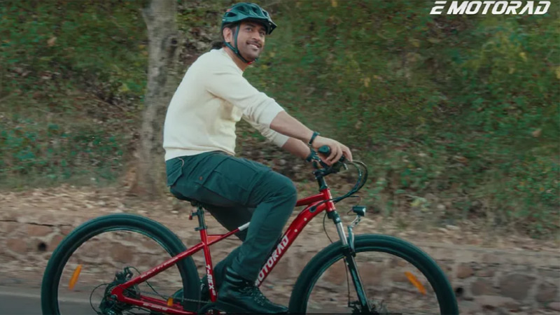 Dhoni sings ‘Bole Jo Koyal’ in EMotorad’s viral e-cycles campaign