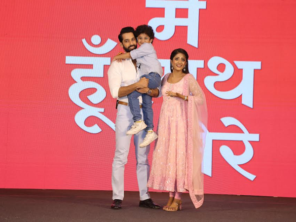 A child’s innocent attempts to find a companion for his mother!