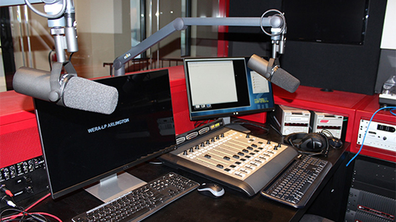 MIB invites agencies to FM Radio Phase-III e-auction proposals