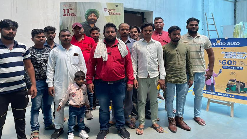 Rapido hosts exclusive screening of blockbuster Gadar-2 for its Auto Captains in Noida