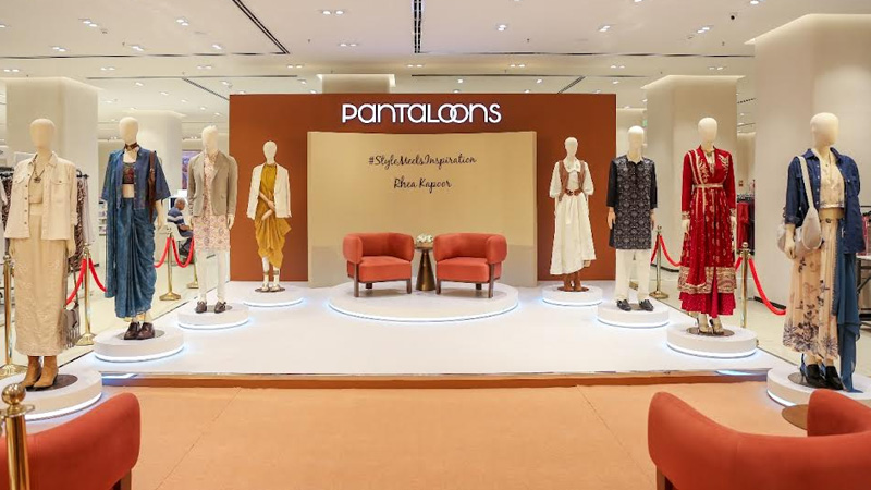 Rhea Kapoor shines at Pantaloons’ festive edit launch