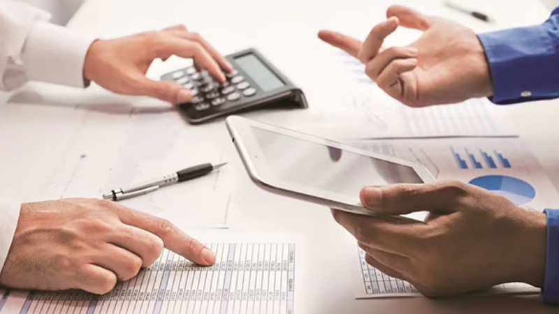 Beyond Retirement: How to Use An SWP Calculator to Plan for Big Life Events