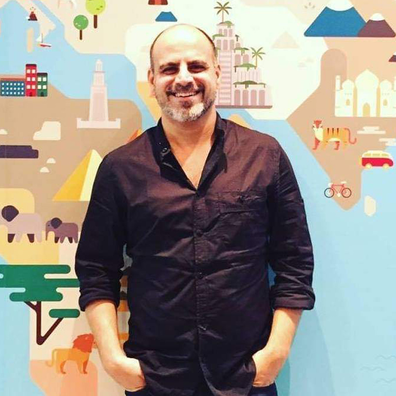 Enormous melts hearts in new Christmas film for Winkies