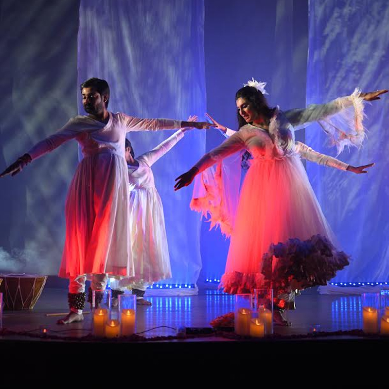 FLO & YFLO Delhi celebrate #BecauseSheCanUnite ‘One world, One religion, One us,’ at the Lotus Temple