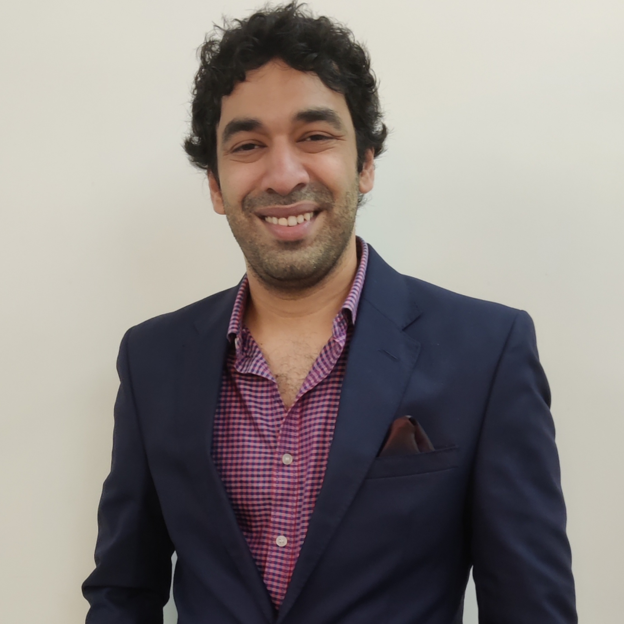 Impresario Handmade Restaurants appoints Alexander Valladares as CMO