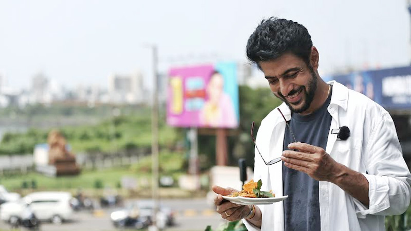 Chef Ranveer Brar cooks live on Mumbai Billboard ahead of ‘Star vs Food Survival’