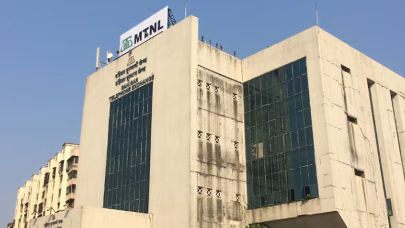 MTNL dials into debt: telecom giant defaults on Rs 8,346 crore in bank loans