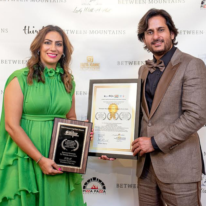 Pulling back the curtain on cell phone cinema