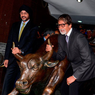 Amitabh Bachchan rings in the first trading day at BSE