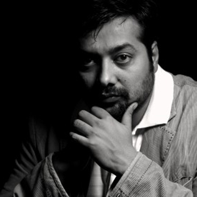 Extravagant India awards in Paris was nothing short of extravagant