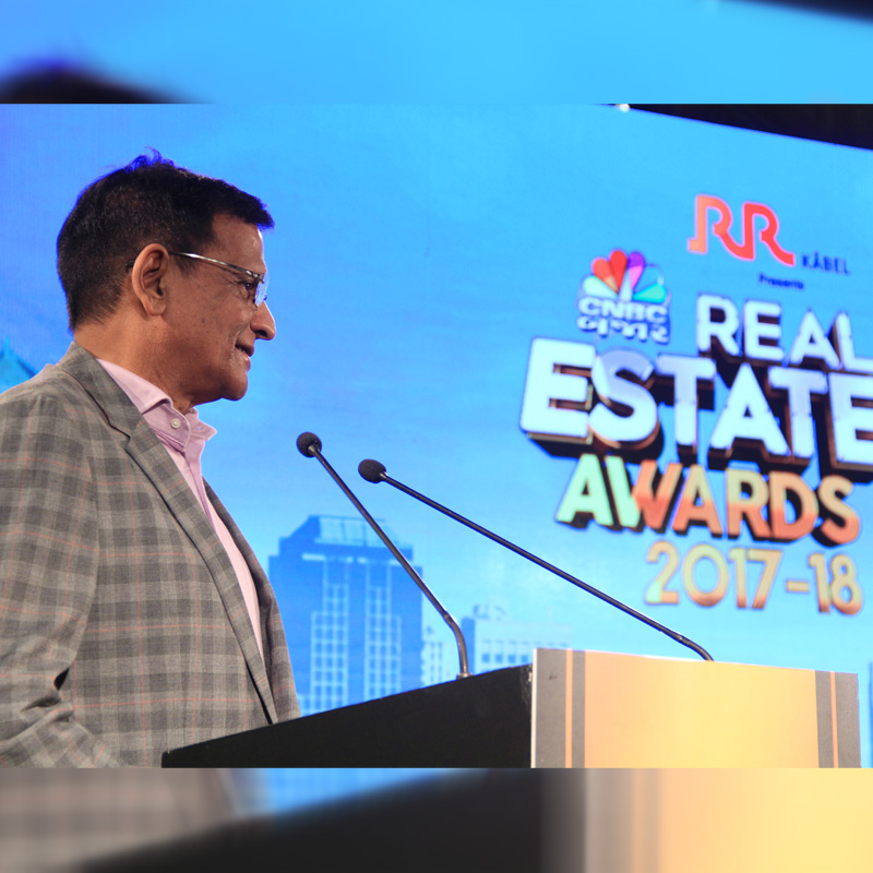 CNBC Bajar honours reality maestros from Gujarat at ‘CNBC Bajar Real Estate Awards 2018’