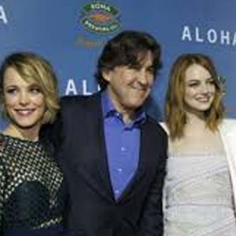 Cameron Crowe to direct film with Emma Stone in female lead