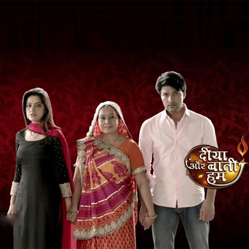 3 among top 4 GECs gain