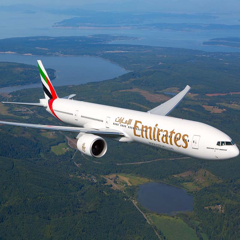 Emirates launch a new phase of Shares a Smile with Arsenal