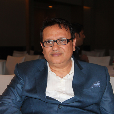 With live audience, Sab sets another landmark