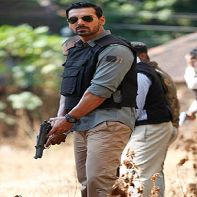 John Abraham gets award for Madras Caf