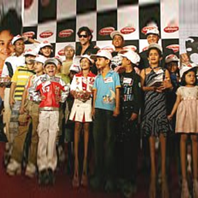 Lifebuoy and ‘Krrish’ star Hrithik Roshan entertain kids