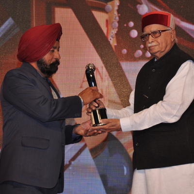 Zee News ‘Ananya Samman 2013’ Honoured ‘Real Heroes Of The Nation’