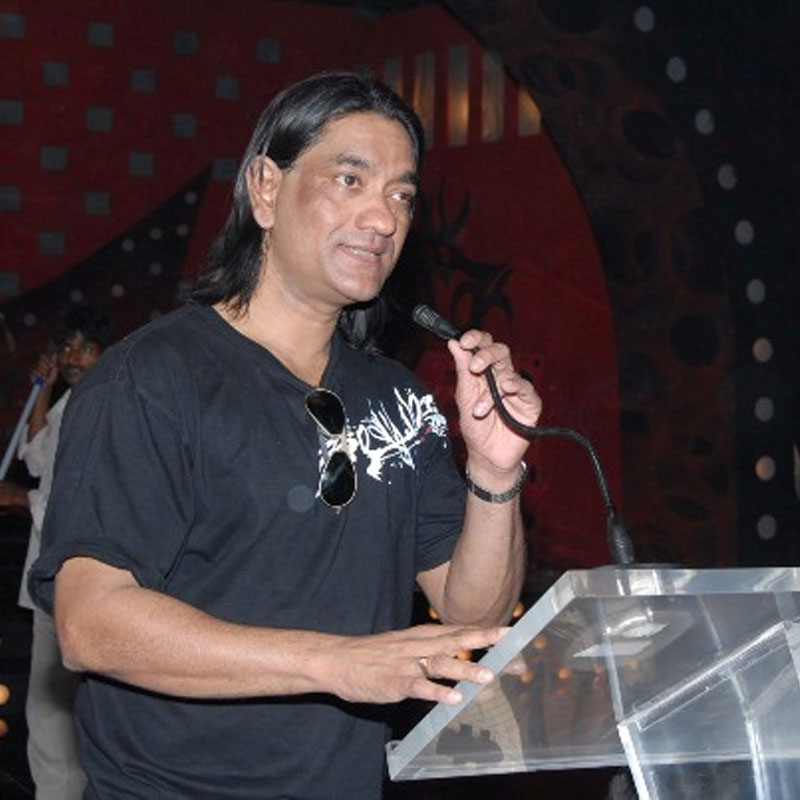 Indian to helm supernatural thriller in Hollywood