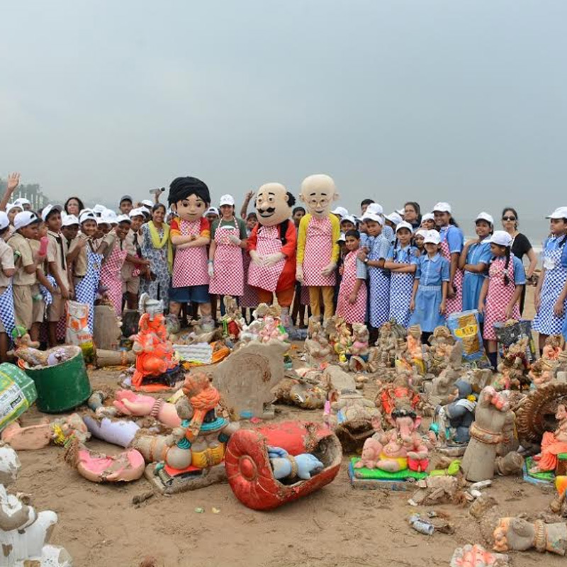 Nicktoons Motu-Patlu and Shiva join hands with CMCA’s 700 students for a Chakachak Mumbai