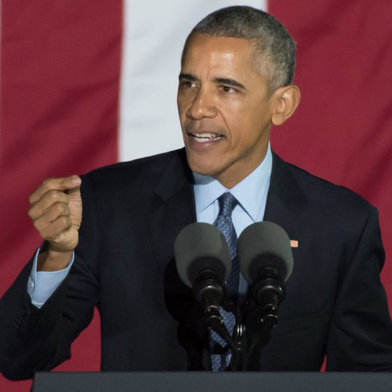 Obama speech writer Jon Favreau to turn to script writing