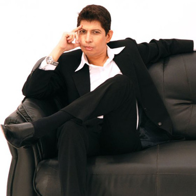 Omar Qureshi bids adieu to Zoom