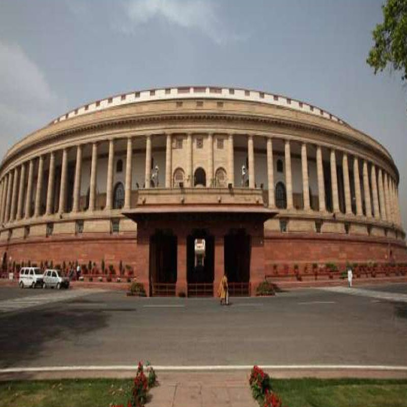 Parliamentary panel wants regulations for media