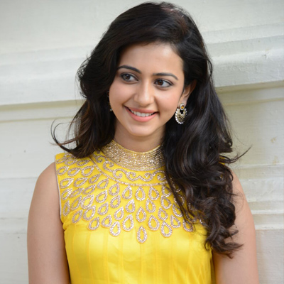 Rakul Preet is all set to make her Bollywood debut with Yaariyaan