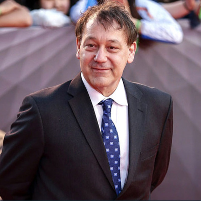 Sam Raimi remaking Poltergeist for MGM