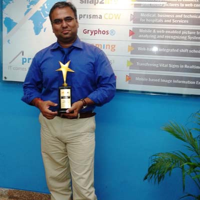 Prisma Global felicitated with Mobbys Awards 2013