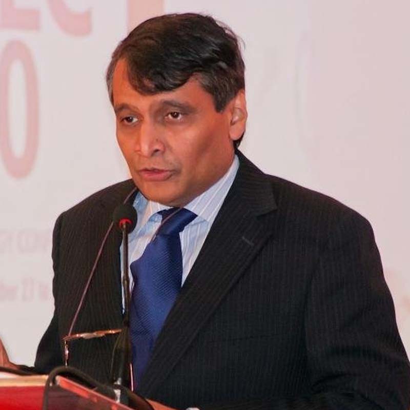 Commercial ads to aid Rail Radio Service