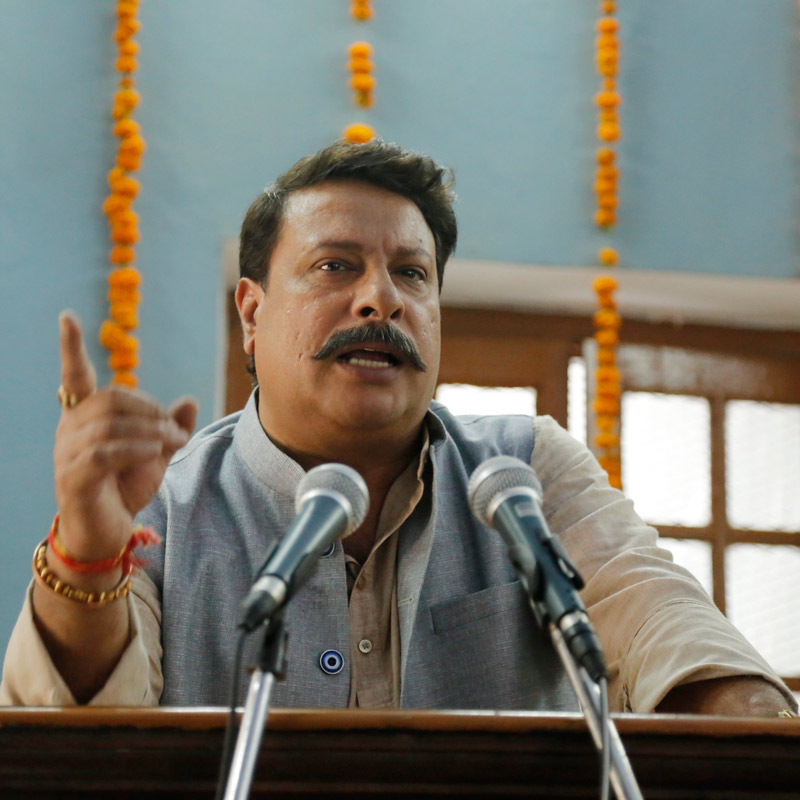 TIGMANSHU DHULIA IN ZEE5’S UPCOMING ORIGINAL, RANGBAAZ