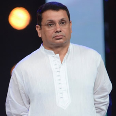 Uday Shankar receives award for contribution to Bengali Television