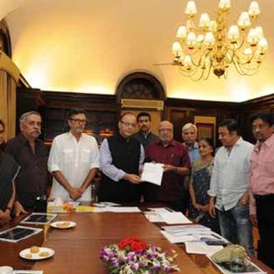 Films for telecast should be re-certified: Shyam Benegal Committee