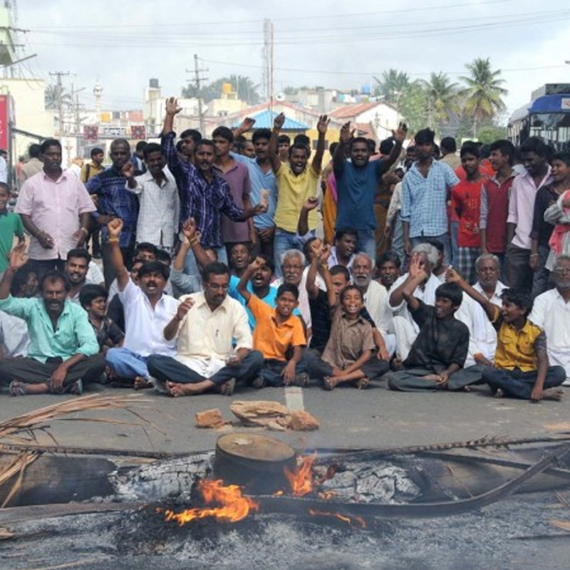 Don’t air live Cauvery violence: MIB to b’casters