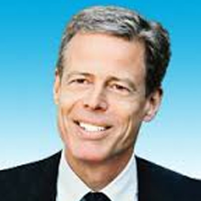 Time Warner inducts COO Bewkes onto board