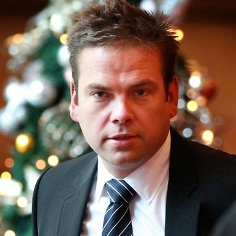 Lachlan Murdoch buys stake in online DVD rental firm QuickFlix