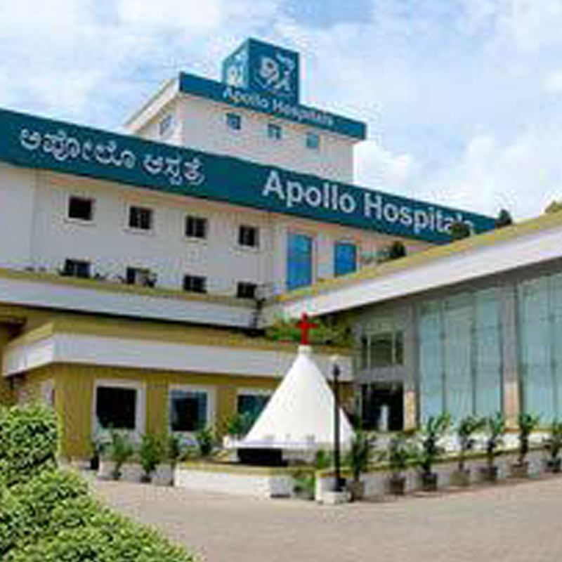Apollo Hospitals with GenY Medium bags the AHMA Award (Asia)