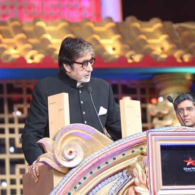 Amitabh Bachchan & Deepika Padukone win Big Star Entertainment Award for ‘Piku’
