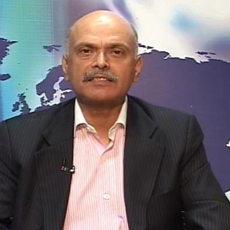 Bahl sells 2,00,000 TV18 shares to Network 18 Fincap