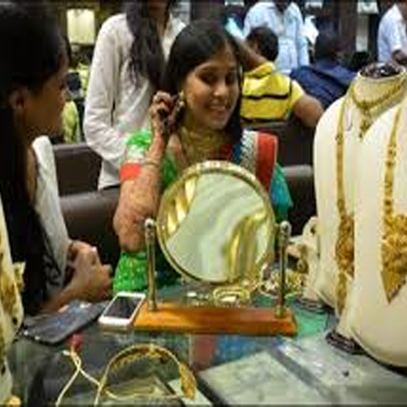 Sify slashes call rates to Gulf