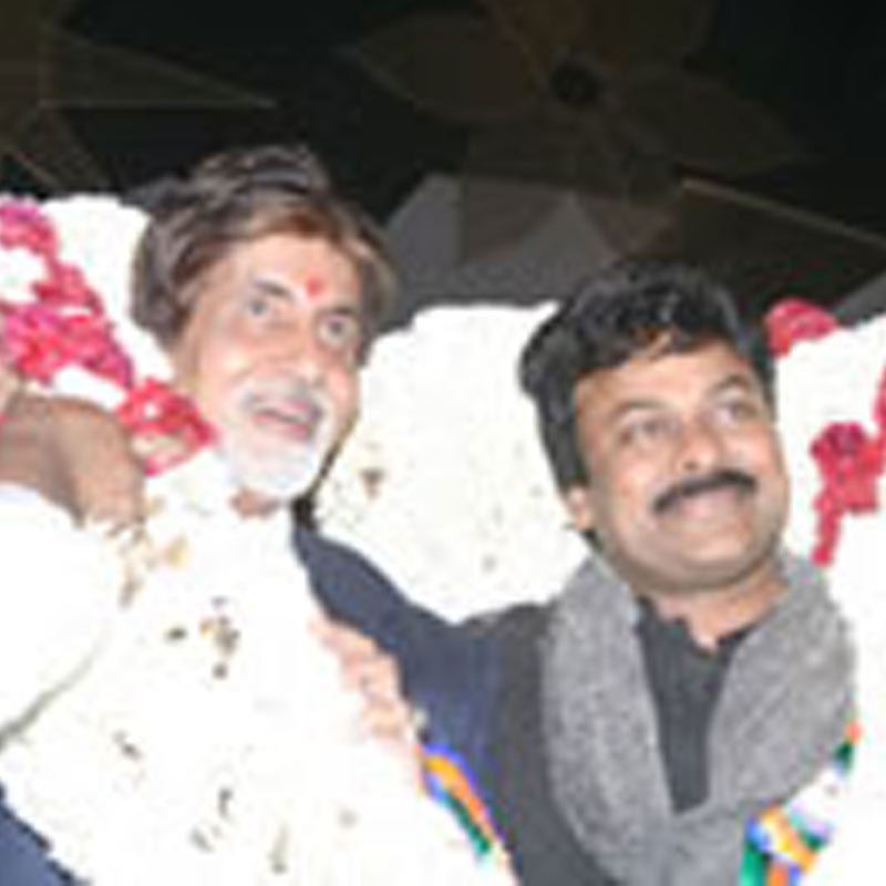 Bachchan felicitates South star Chiranjeevi in Zee Telugu event