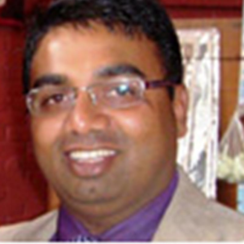 ‘Stop looking at me,’ says HP Spectre’s OOH campaign