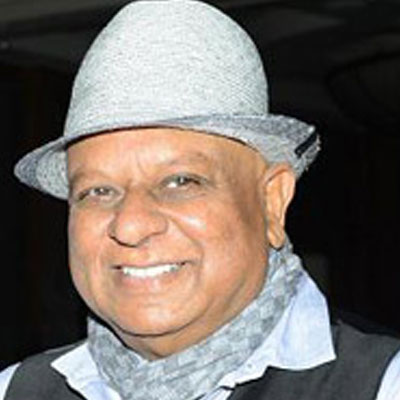 Zees Buddha wows buyers